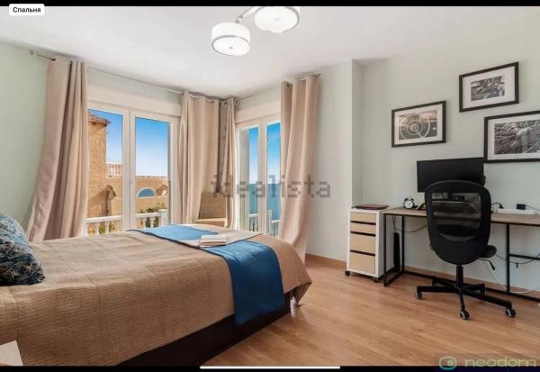 Chalet en Playa Muchavista