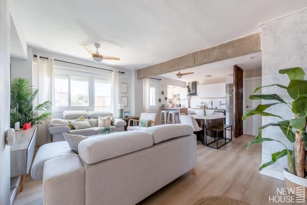 Piso en calle Sant Sebastià