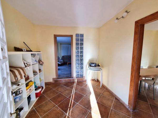 Casa independiente en calle els Ports, 24