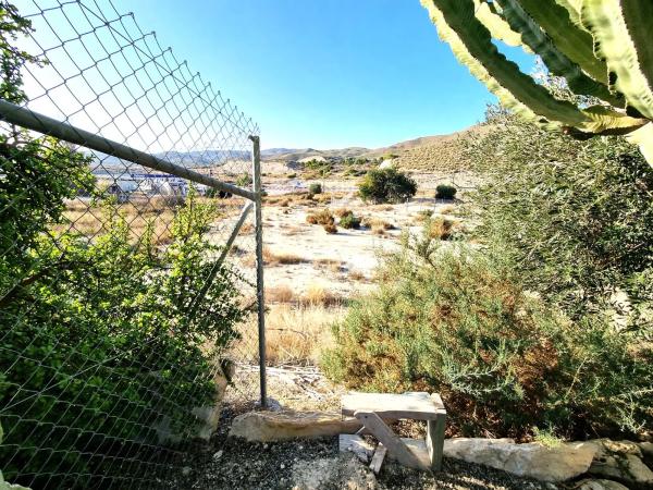 Casa independiente en calle els Ports, 24