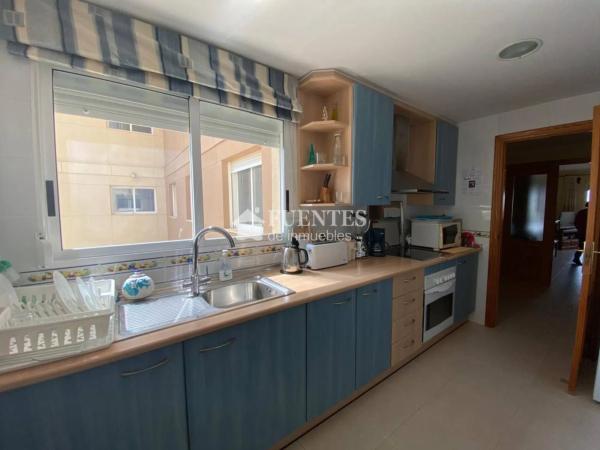 Piso en avenida del Fabraquer