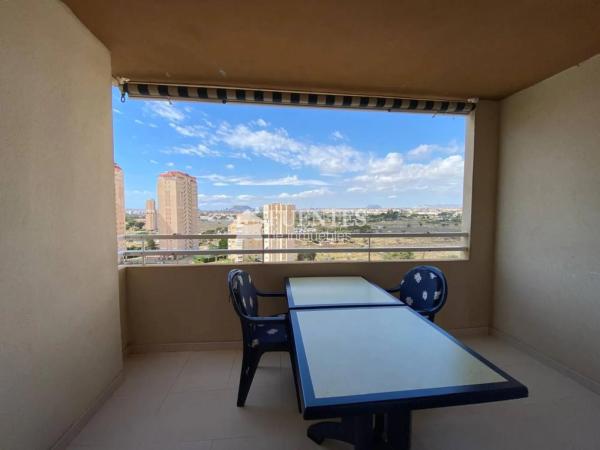 Piso en avenida del Fabraquer