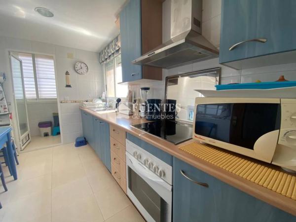 Piso en avenida del Fabraquer