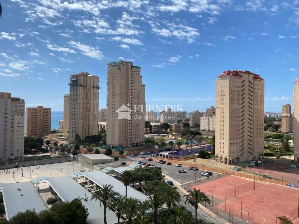 Piso en avenida del Fabraquer