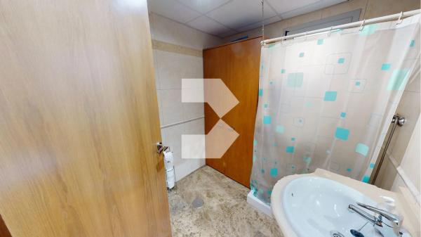 Chalet adosado en calle Serra de Bèrnia