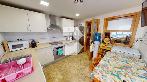 Chalet adosado en calle Serra de Bèrnia