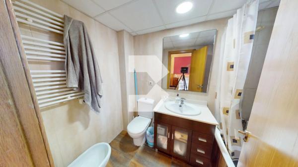 Chalet adosado en calle Serra de Bèrnia