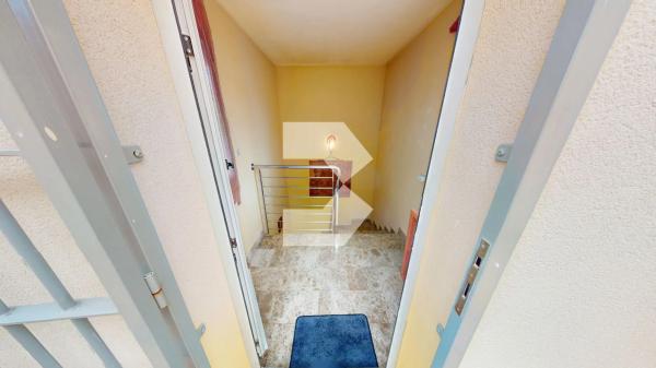 Chalet adosado en calle Serra de Bèrnia