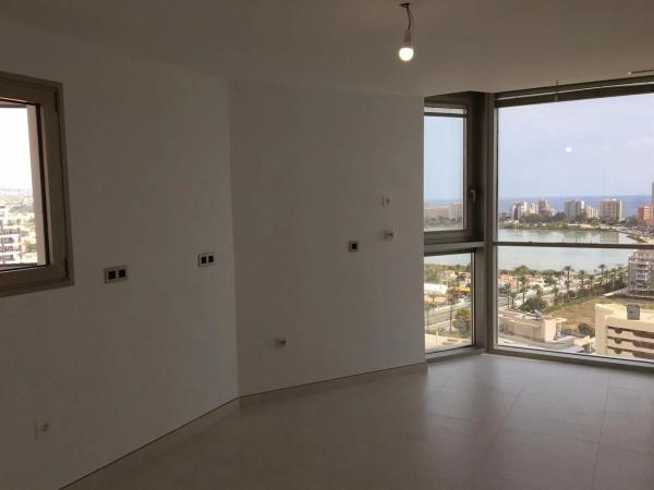 Ático en calle Grecia