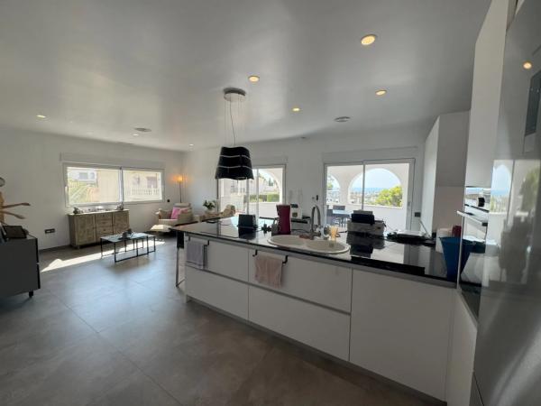 Casa independiente en Urbanización Canuta