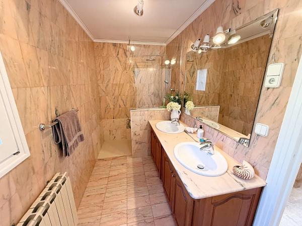 Chalet en Oltamar-Cucarres