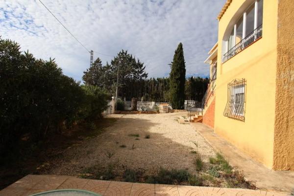 Chalet en Manzanera-Tosal