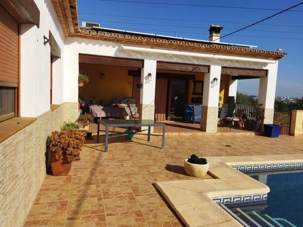 Chalet en Manzanera-Tosal