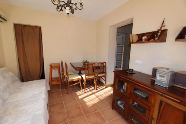 Chalet en Manzanera-Tosal