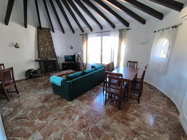 Chalet en Manzanera-Tosal