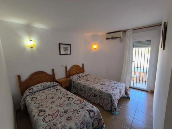 Chalet en Manzanera-Tosal