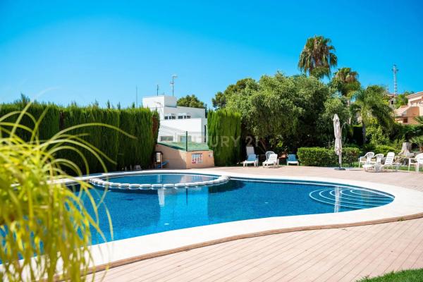 Casa independiente en Partida Estacion I, 25 a