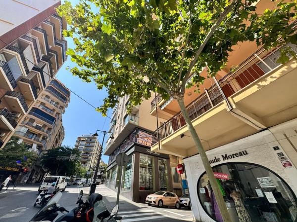 Piso en calle Isaac Peral