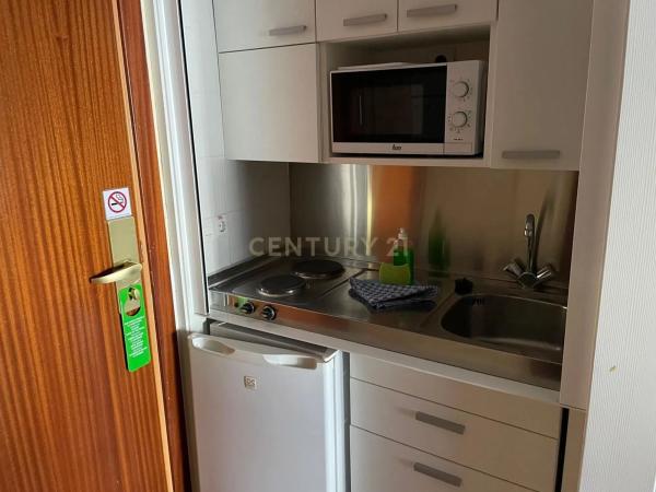 Estudio en Urbanización Caleta, 28 a