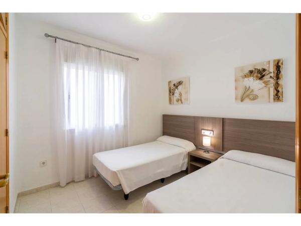 Chalet adosado en Partida Tosal de la Cometa