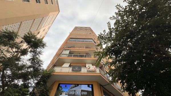 Piso en plaza Constitución, 4