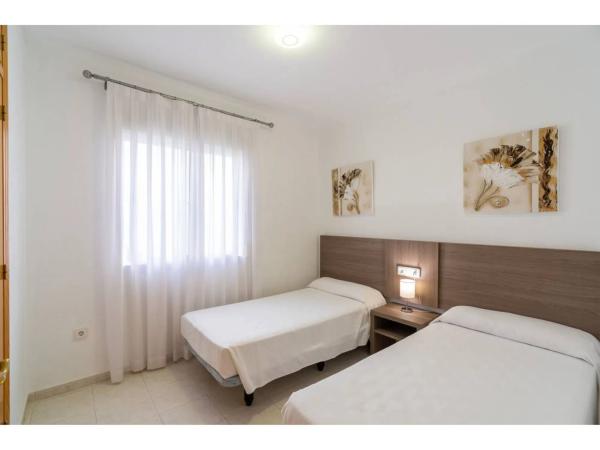 Chalet adosado en Partida Tosal de la Cometa