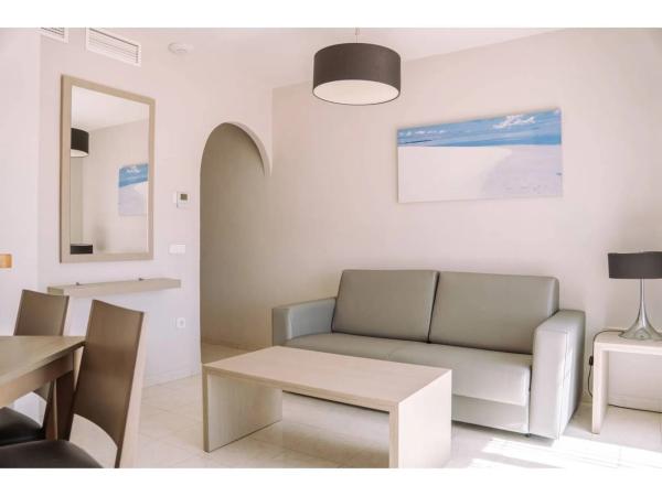 Chalet adosado en Partida Tosal de la Cometa