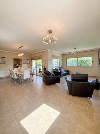 Casa independiente en Partida Buenavista, 51 h