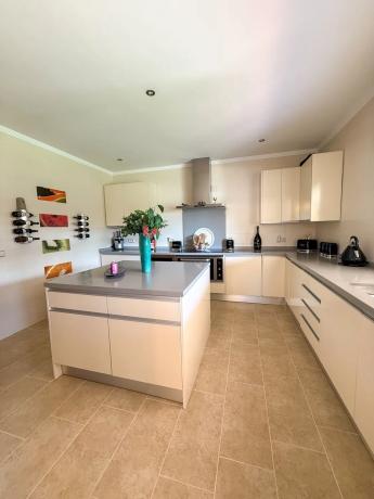 Casa independiente en Partida Buenavista, 51 h