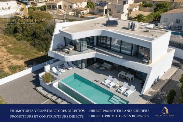 Casa independiente en Partida Enchinent, 9 g