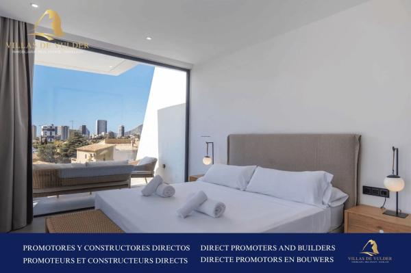 Casa independiente en Partida Enchinent, 9 g