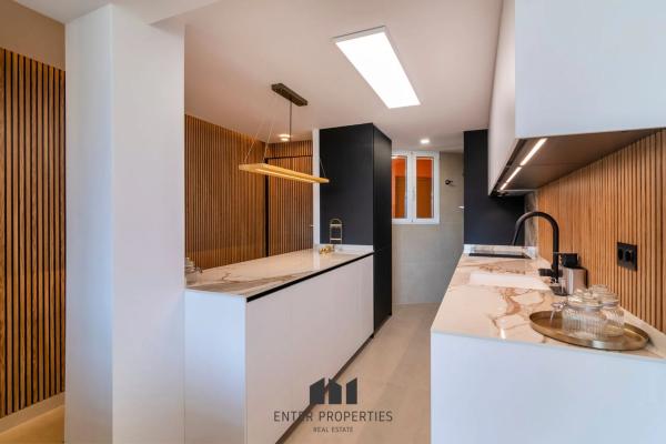 Piso en avenida Juan Carlos i