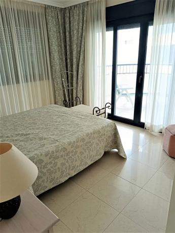 Piso en calle Holanda, 1