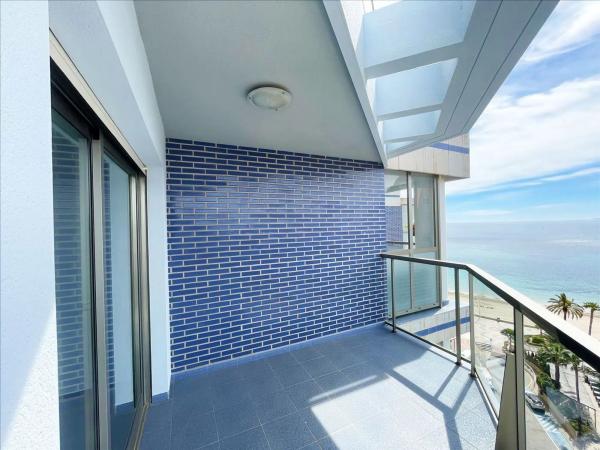 Ático en avenida Juan Carlos i