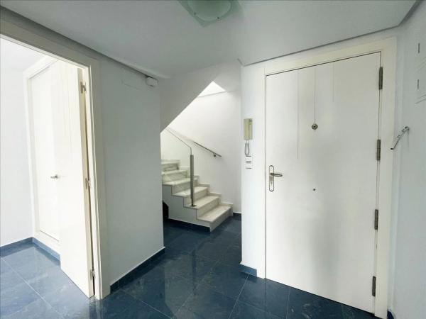 Ático en avenida Juan Carlos i