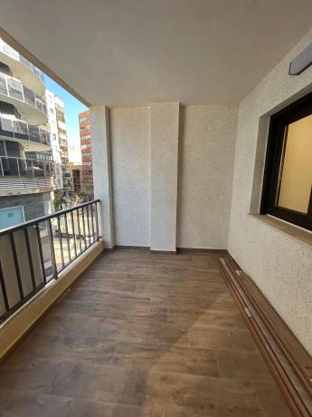 Piso en avenida Gabriel Miró s/n