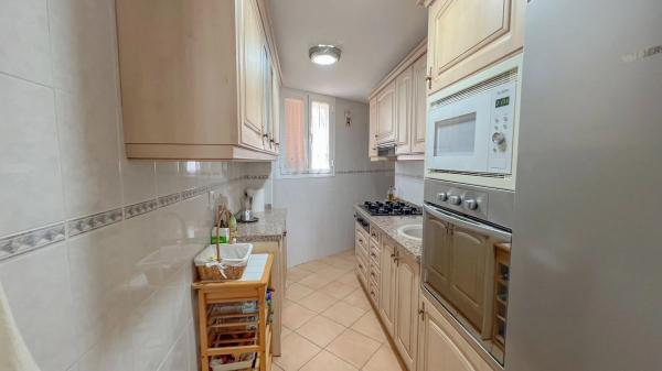 Piso en avenida Juan Carlos I, 12