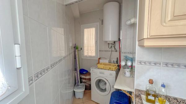 Piso en avenida Juan Carlos I, 12