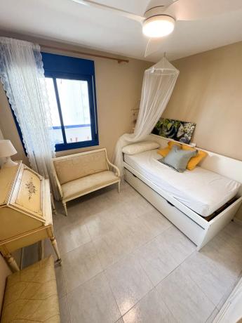 Piso en calle Gibraltar, 3