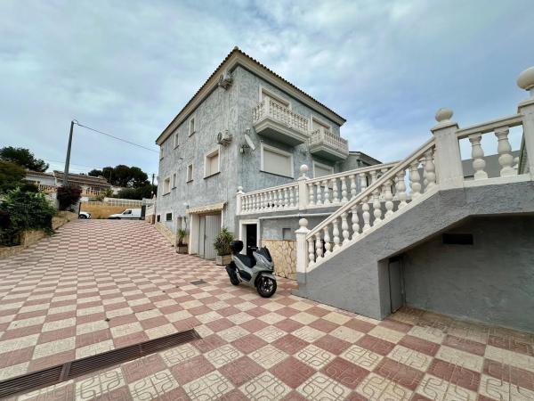 Casa independiente en Partida Enchinent, 6