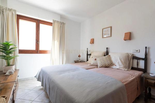 Piso en calle Isla de Formentera, 22 -24