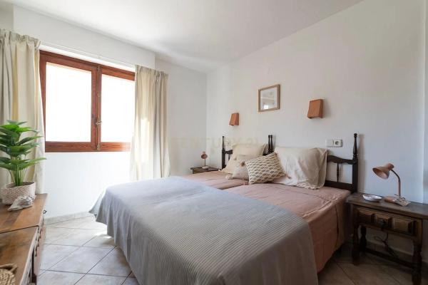 Piso en calle Isla de Formentera, 22 -24