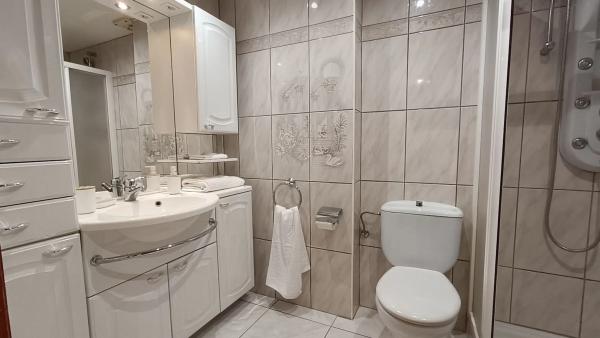 Piso en avenida de los Ejércitos Españoles