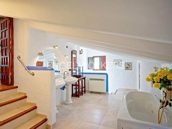 Finca rústica en Urbanización Canuta de Ifach