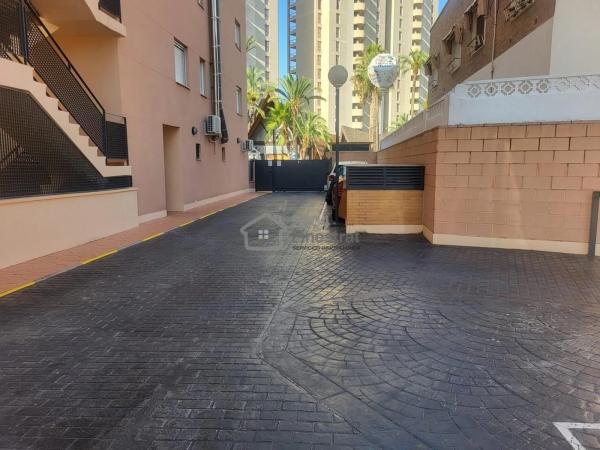 Piso en avenida de la Marina Baixa