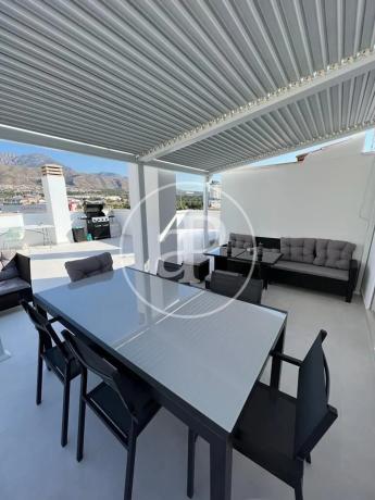 Ático en calle Relleu