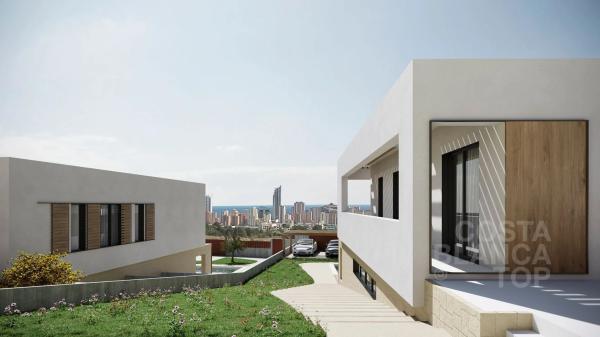 Casa independiente en calle de Veneçuela