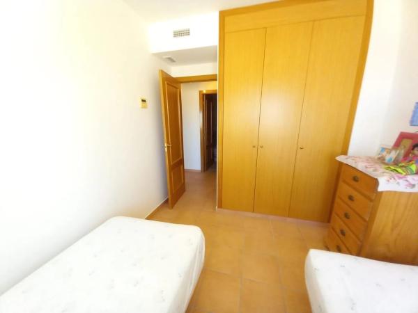 Chalet adosado en avenida de Granada