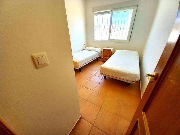 Chalet adosado en avenida de Granada