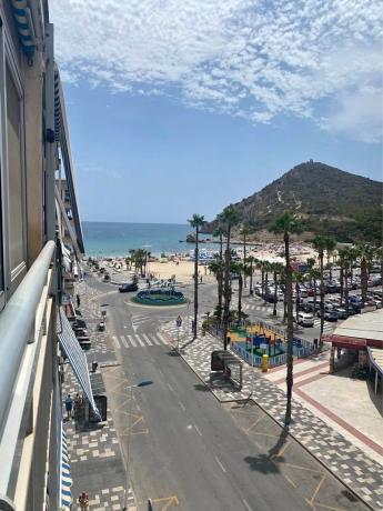 Piso en avenida de la Marina Baixa